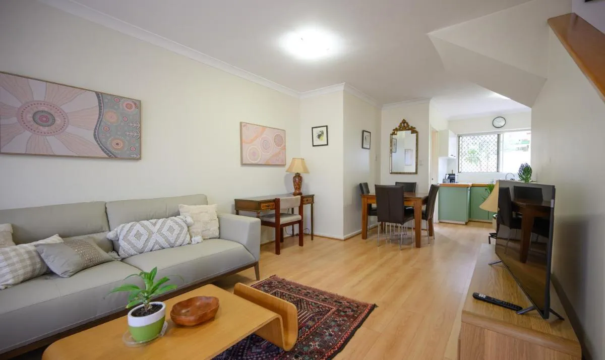 Best Location Leederville Townhouse - 3