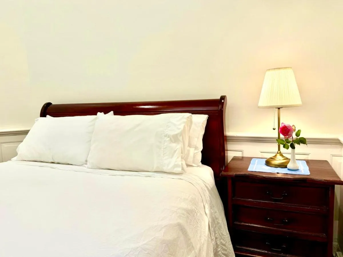 Charming Federation style home minutes from CBD - 2