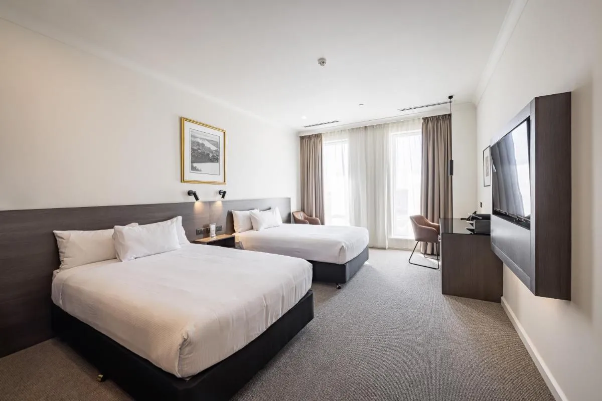 Duxton Hotel Perth - 3