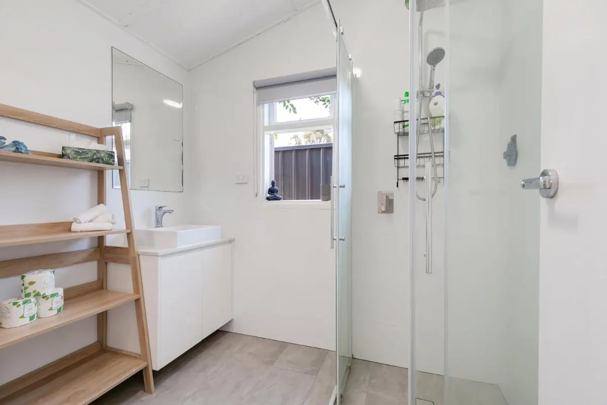 Guildford Cottage By Swan Bnb Management - 3