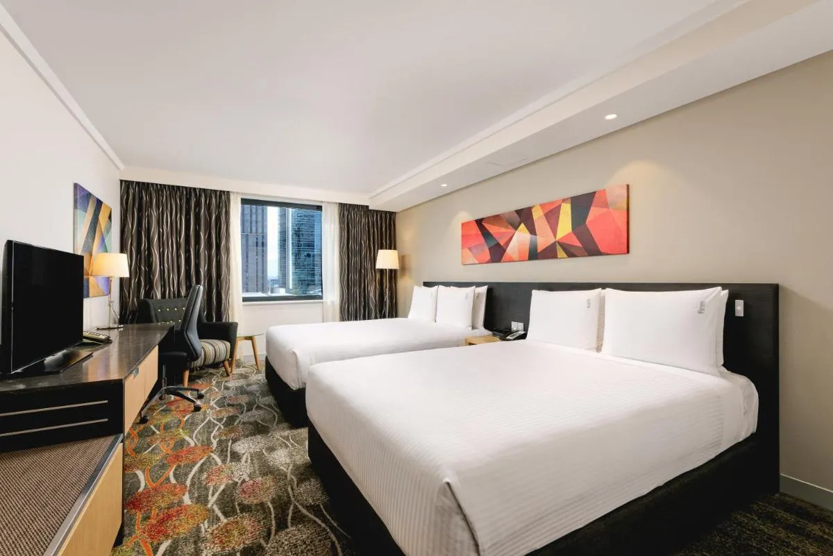 Holiday Inn Perth City Centre by IHG - 3