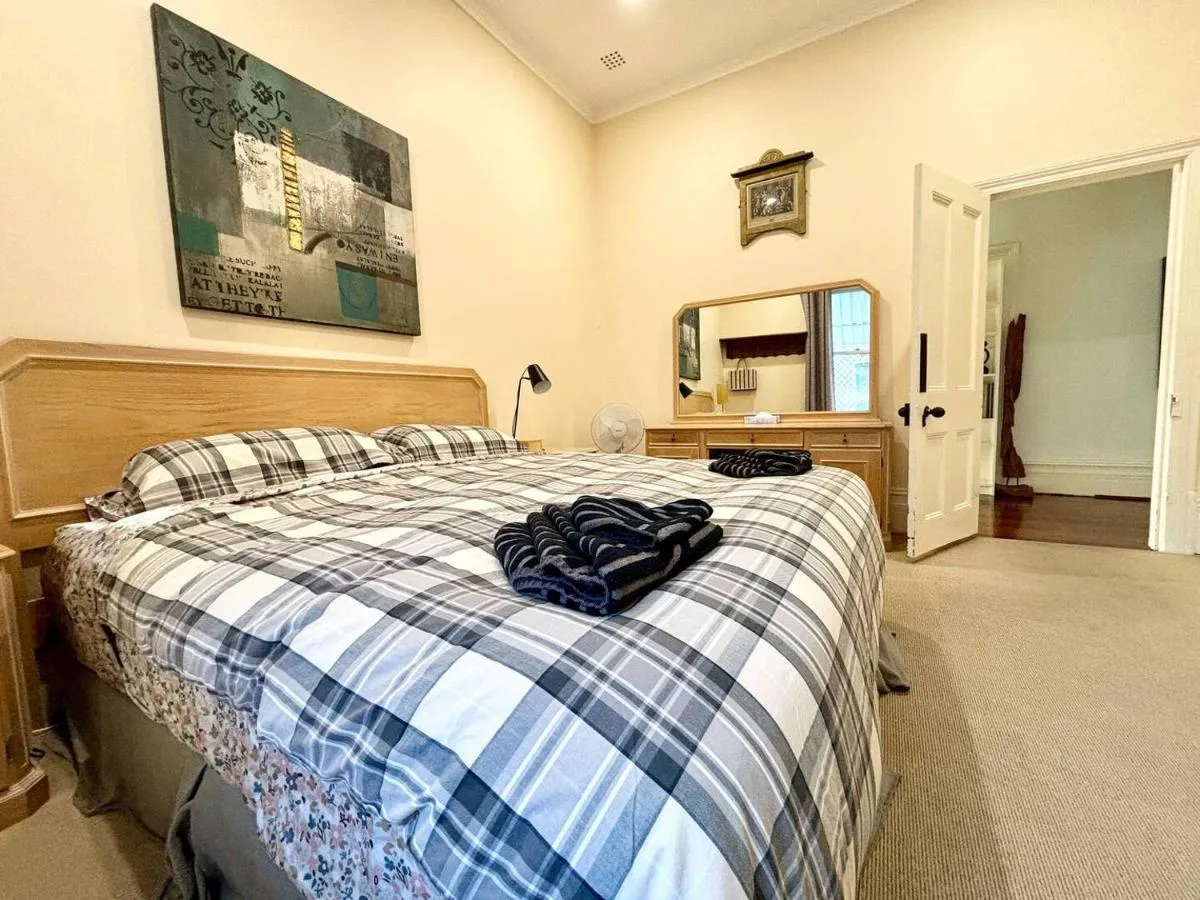 Subiaco Heritage House “gem”! - 3