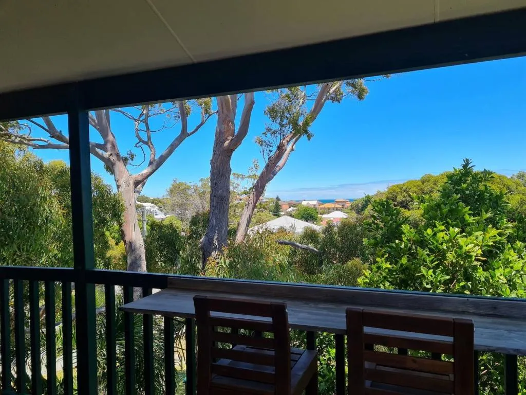 Summer Breeze – Holiday Or Business Apartment