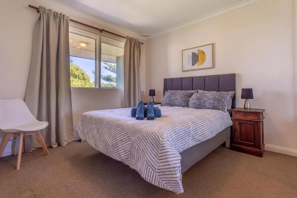 West Coast Delight Beach 1br 1 Bth