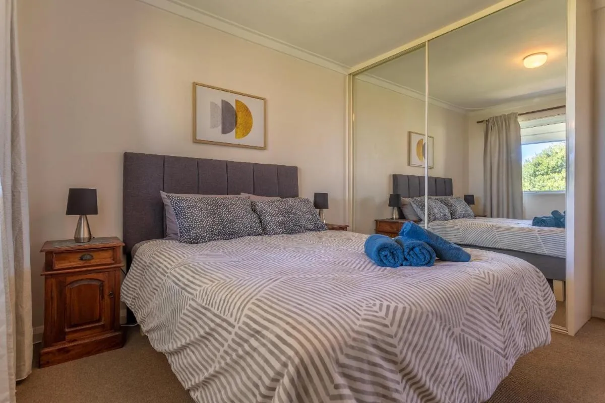 West Coast Delight Beach 1br 1 Bth - 2