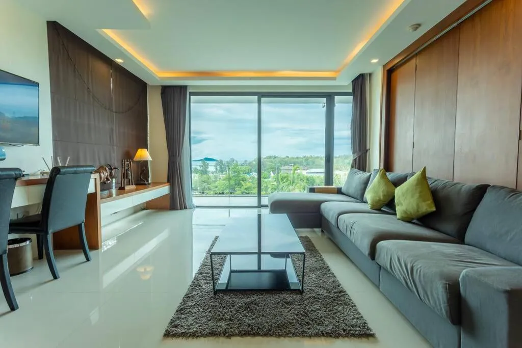 Image 5 of 500m To Beach And Town, Modern Big Apartment #c1