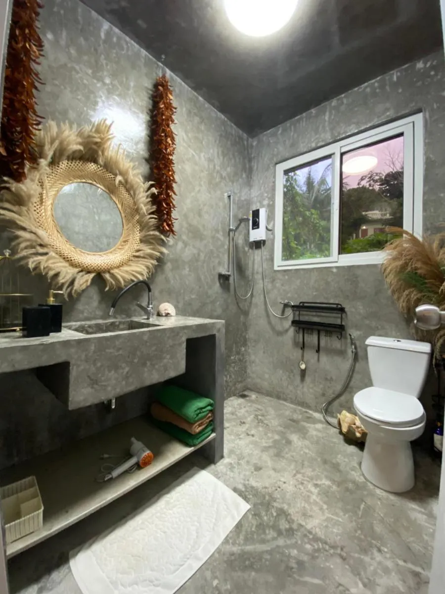 Image 6 of Beachfront bungalow south of Phuket