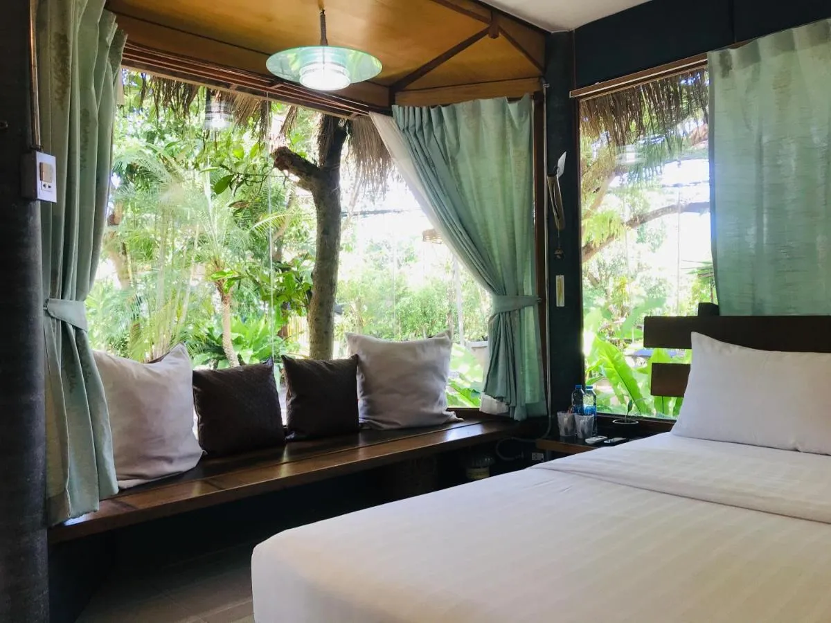 Image 1 of Cafe’@luv22