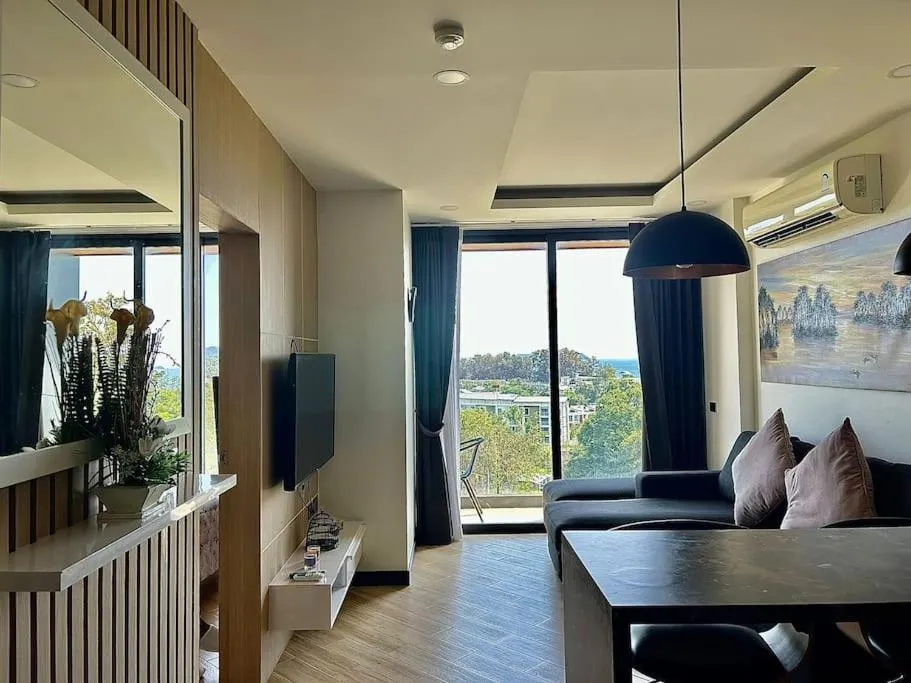 Image 4 of Calypso rawai seaview apartment 600m walk to beach