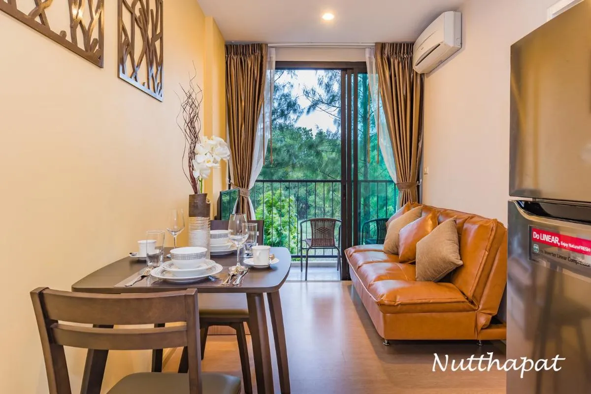 Image 4 of Elegant room near beaches, shopping, restaurants