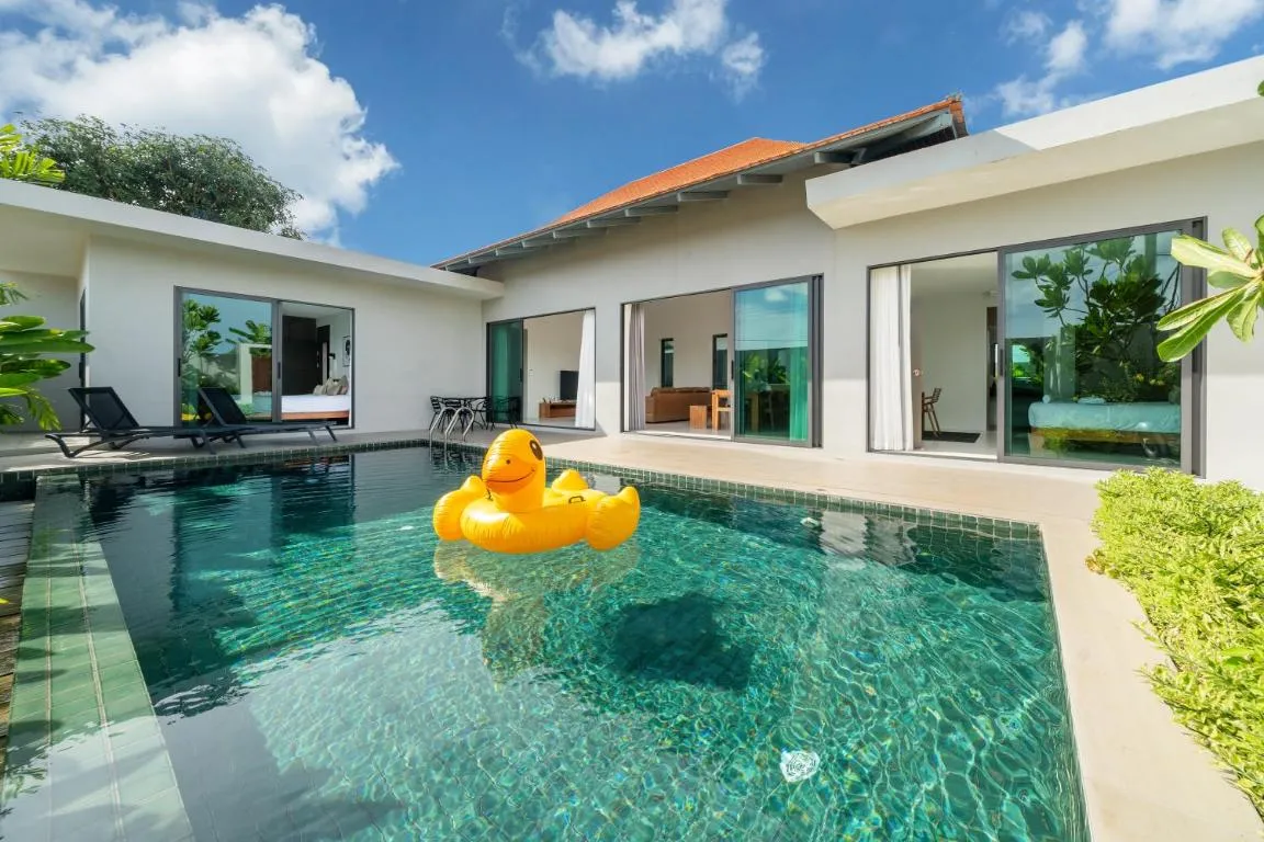 Image of 宽敞舒适 邦涛海滩Laguna附近 四卧室私人泳池别墅 V07