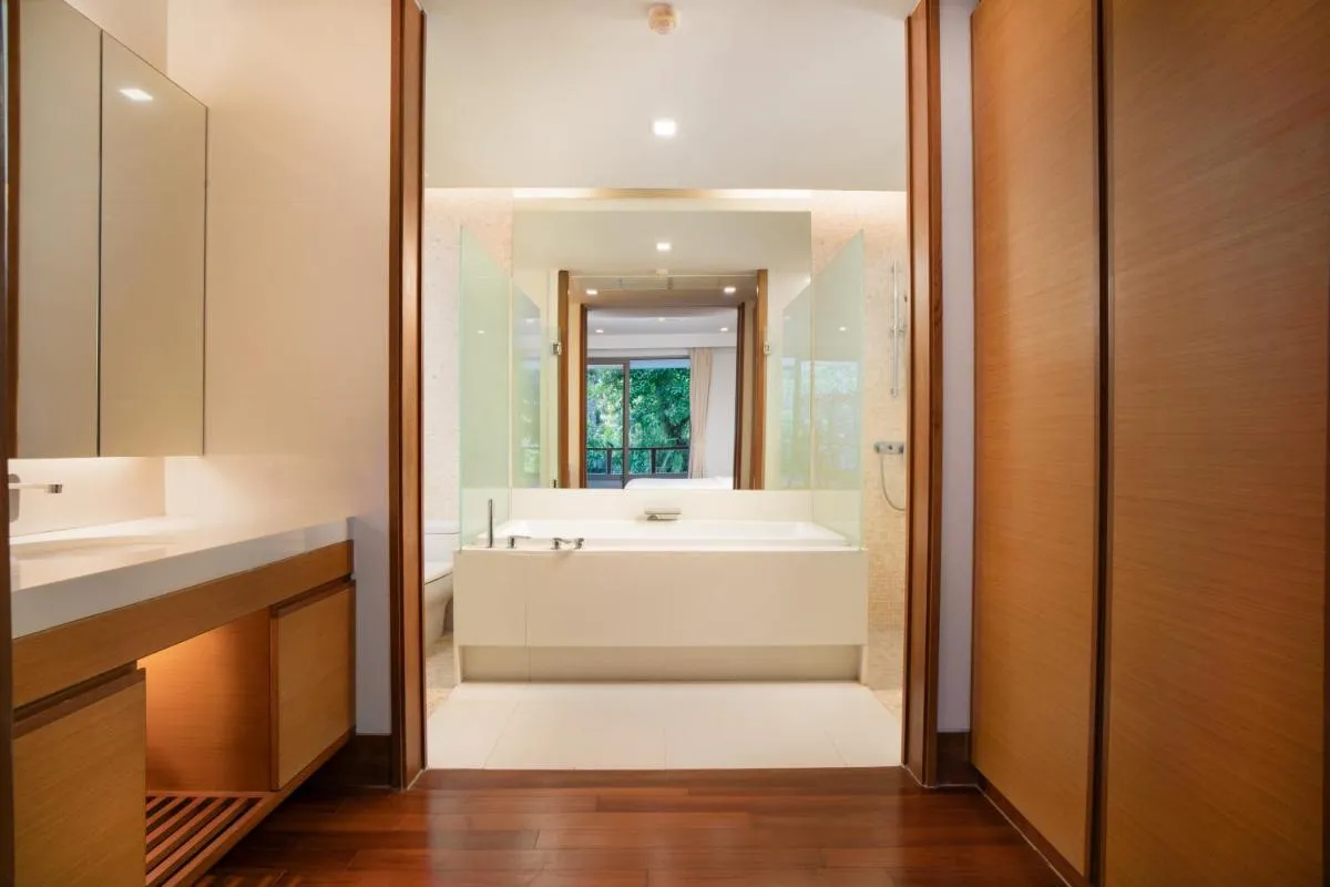 Image 2 of Modern Beachfront Apartment Naithon Beach