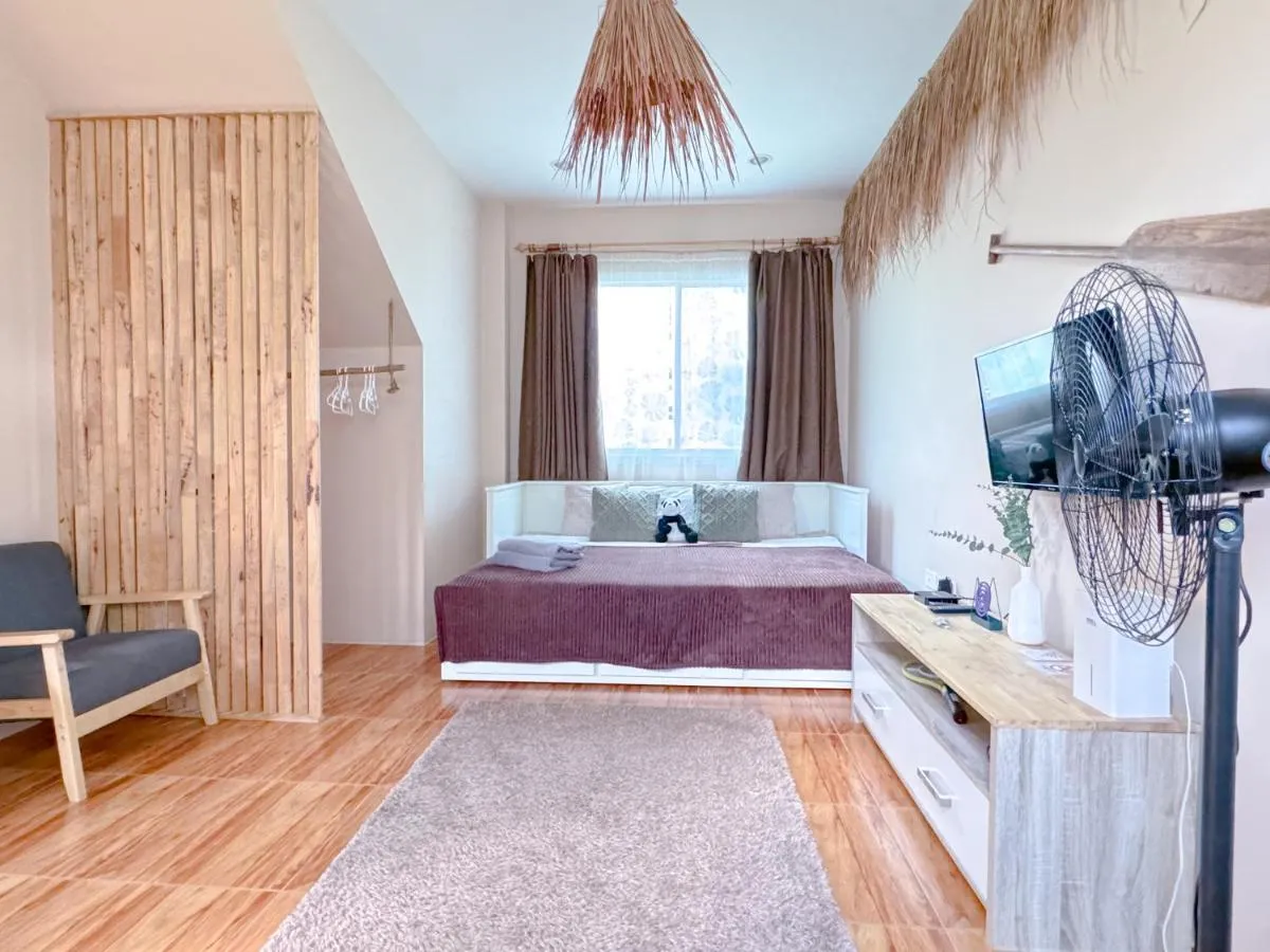 Image 1 of Sea Dreamer Beachfront Apartments