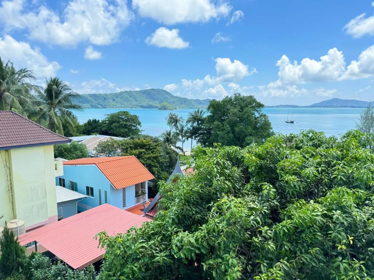 Image 4 of Sea Dreamer Beachfront Apartments