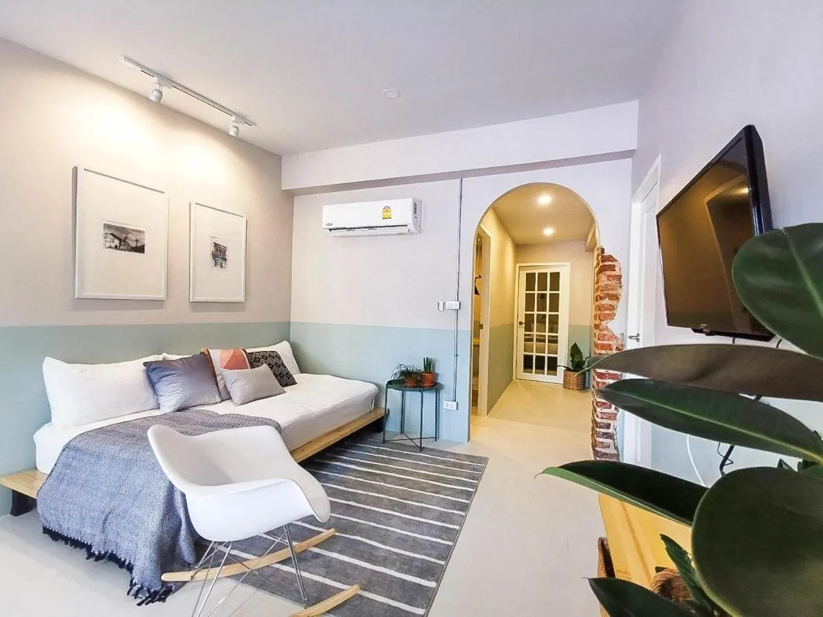 Image 4 of Snoozy Guesthouse