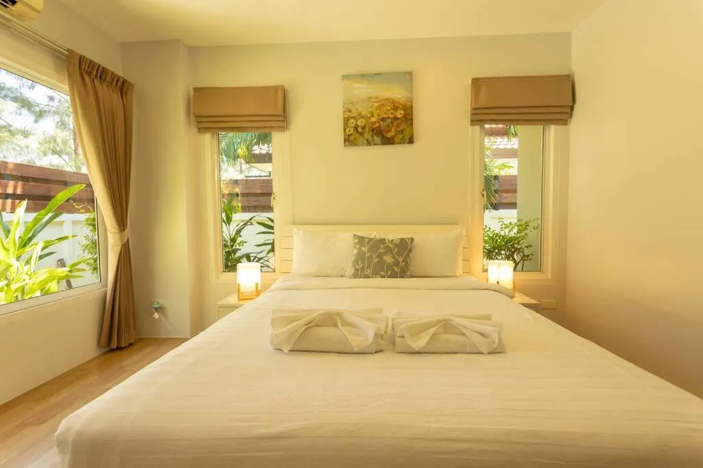 Image 6 of Sunny pool villa Rawai, close to amenities #v87