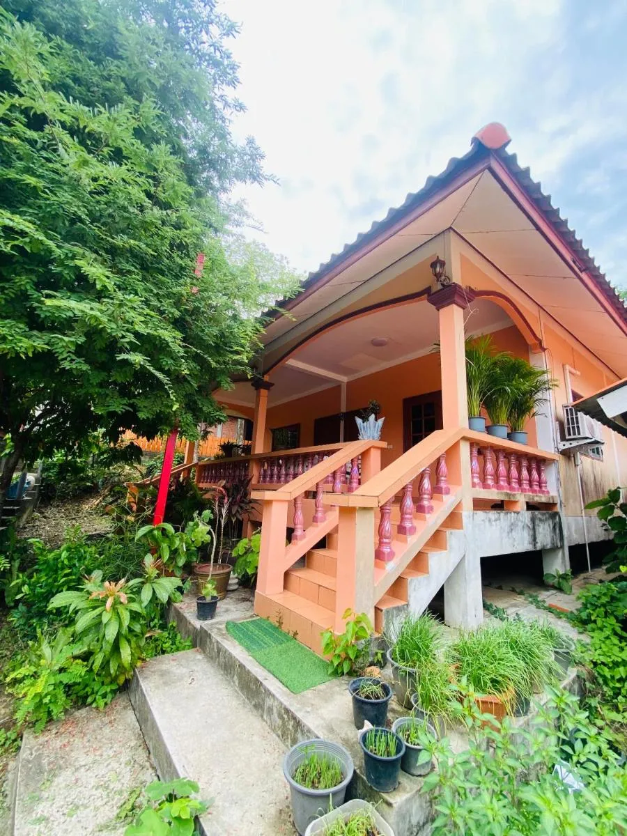 Image 4 of Wizard bungalow at Ya Nui beach