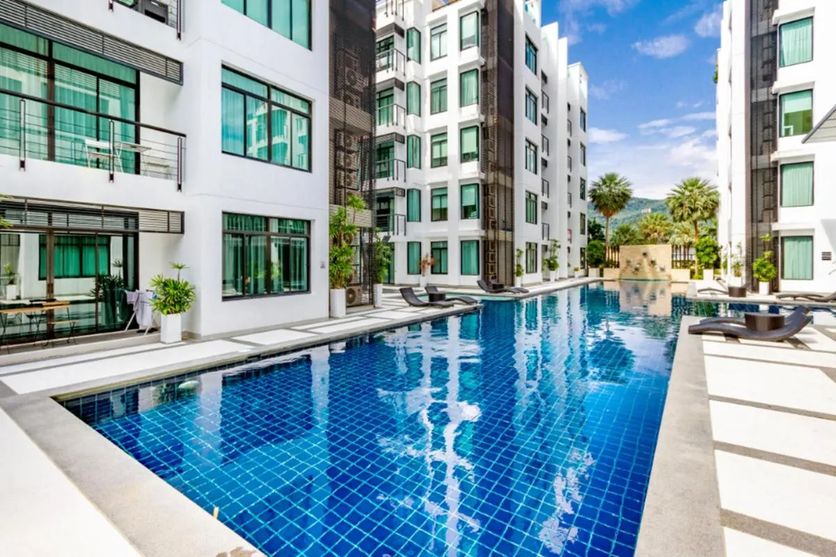 Image 6 of 新豪华装修两卧私家泳池别墅配套齐全出行方便800米到kamala海滩 H07