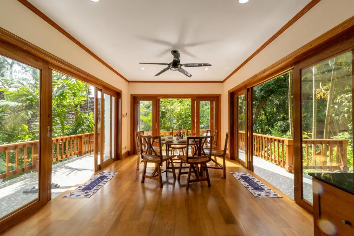 Image 2 of 悬崖别墅 无边海景 直达海滩 五卧泰式独栋私人泳池别墅 超漂亮日出