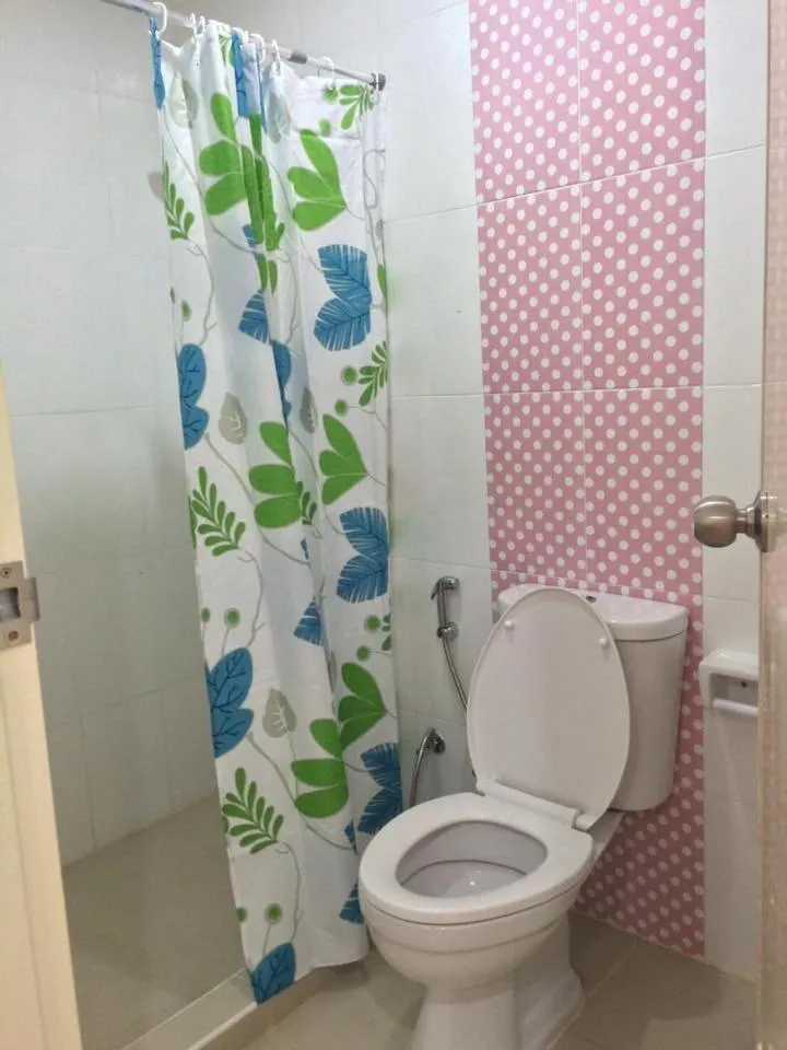 Image 4 of mom’s home