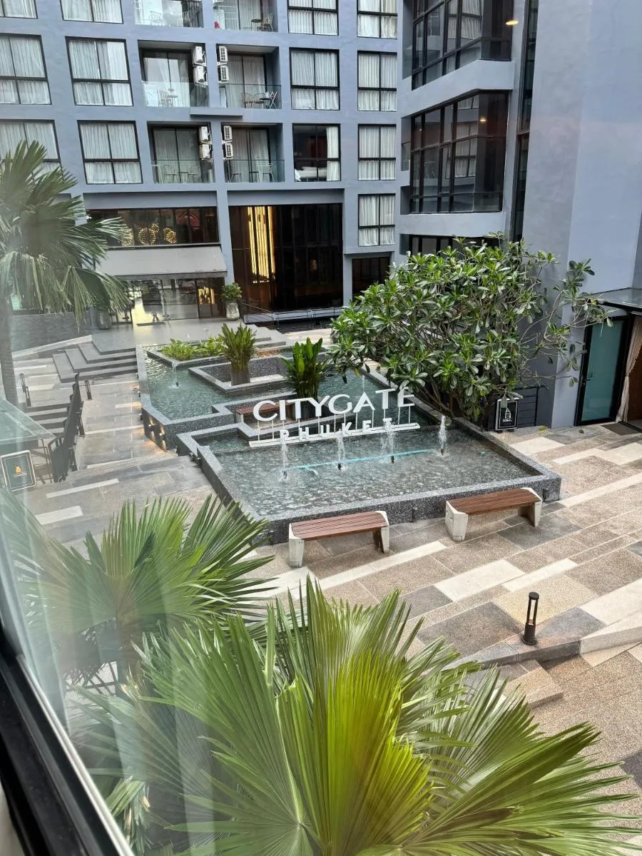 Image 3 of 1BDR Roof pool 500m to beach Great gym Parking