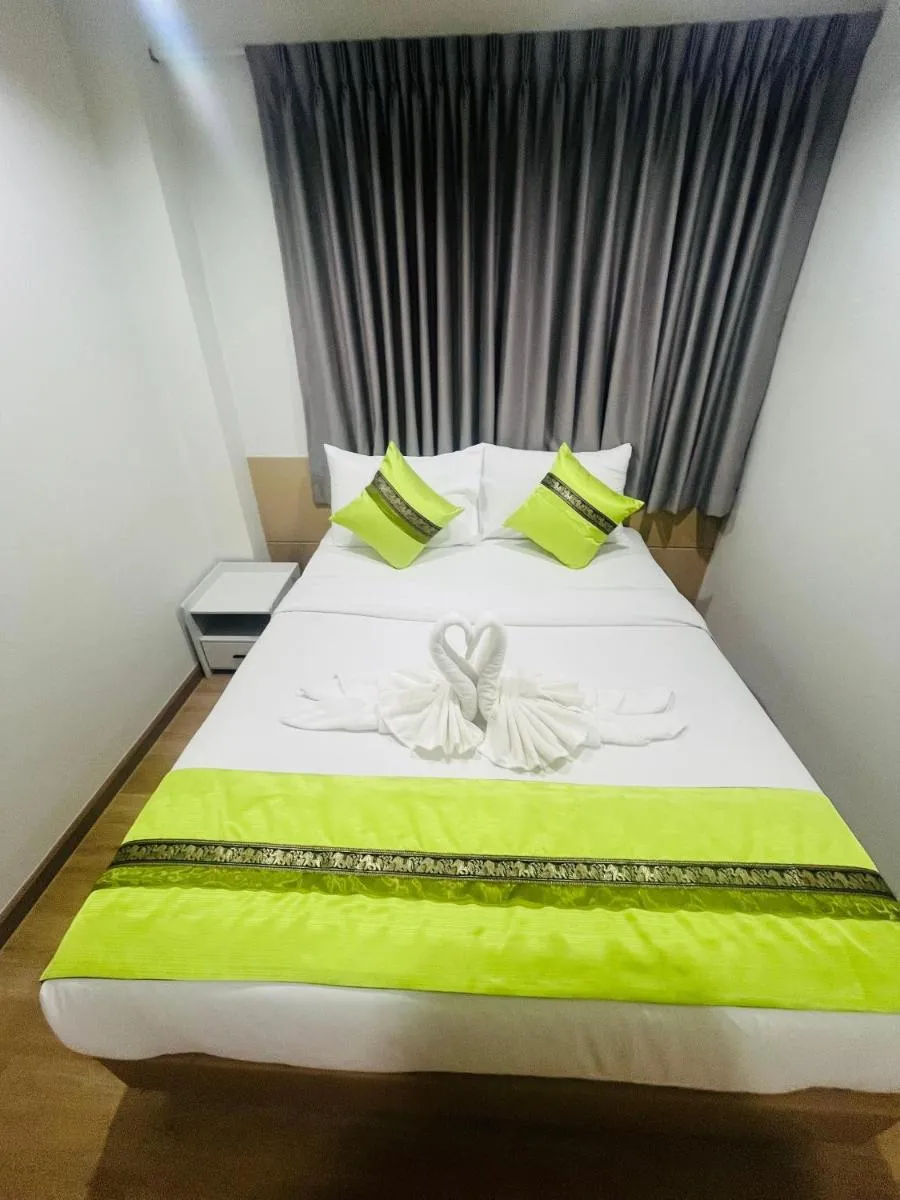 Image 2 of 28 Boutique Hotel