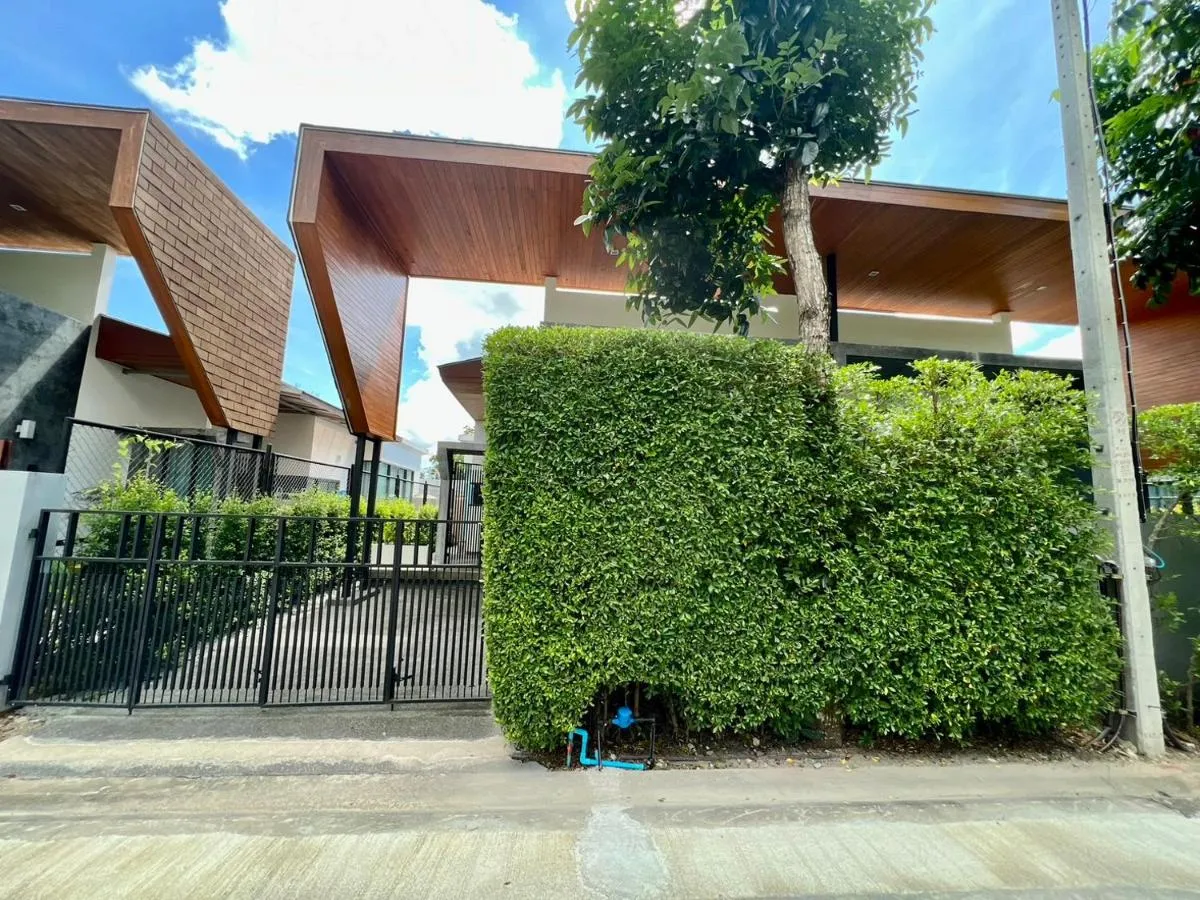 Image 4 of 2 BR Modern Pool Villa Chalong