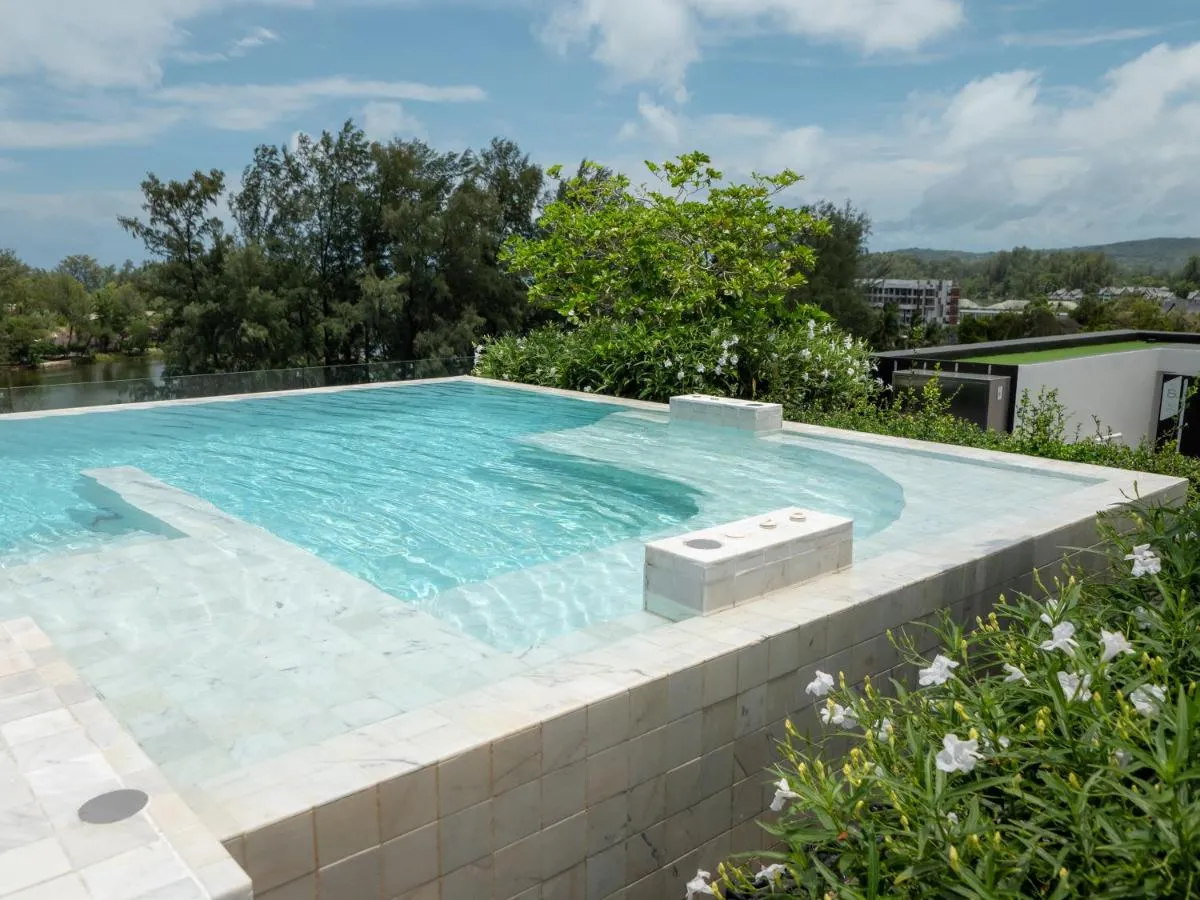 Image 2 of 2Bd with 2Bt Apt in Skypark Laguna Bang tao