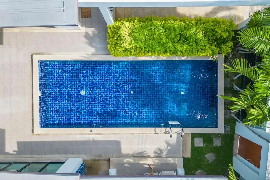 Image 1 of 2 Beds large pool night market Soi Namjai v122