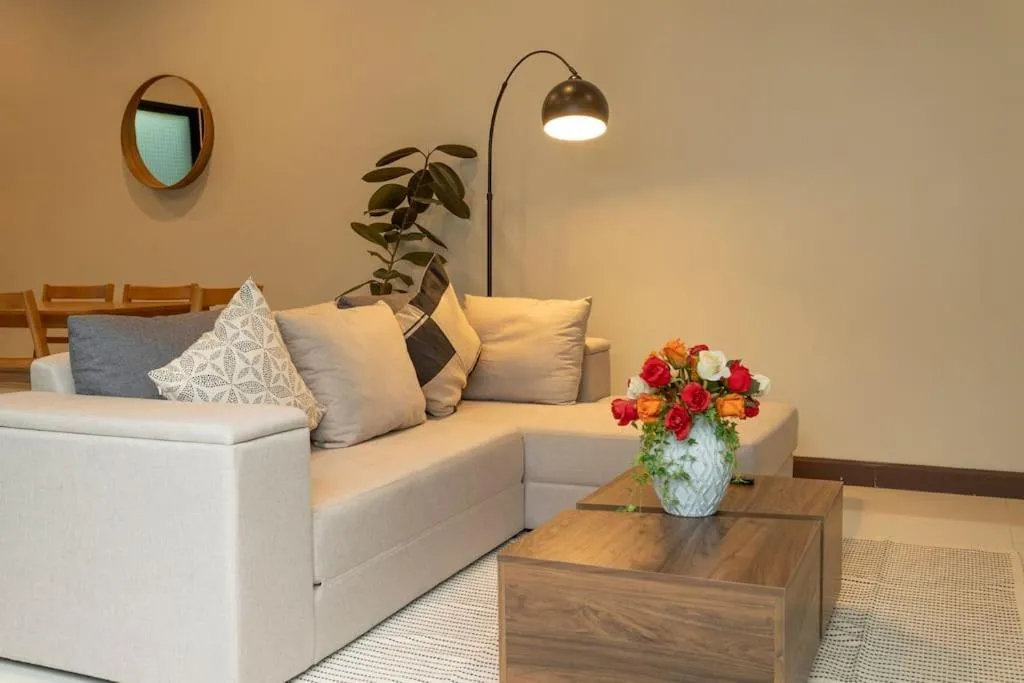 Image 5 of 2 Beds large pool night market Soi Namjai v122