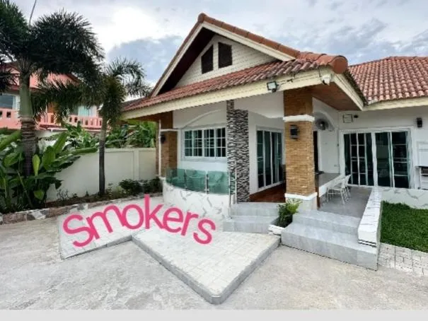 Image 1 of 3BR Villa near Laguna beach