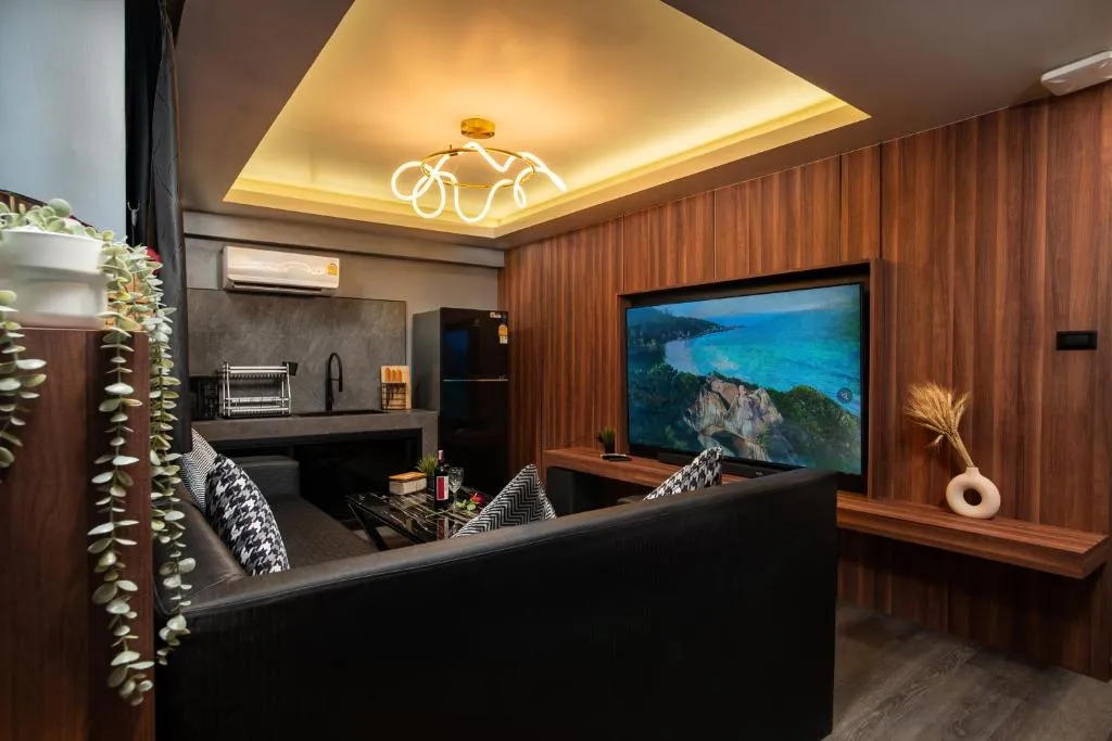 Image of 3 Double U – Kalim Sea View