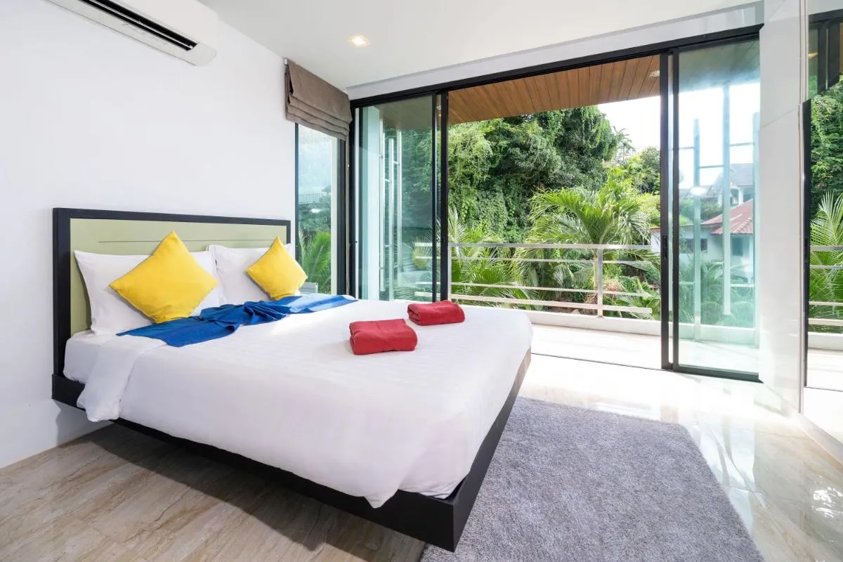 Image 2 of 3-Story Pool Villa Katahan just 7 min walk to Kata Beach – UTK4
