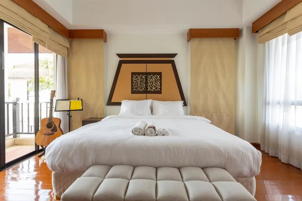 Image 4 of 5BR Close To Golf, Security Gaming For Kids #v102