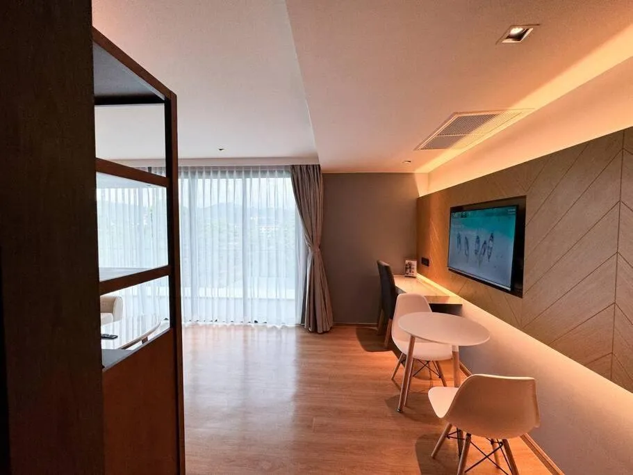 Image 6 of 5 Rated Resort Kids Club gym 5 Restaurants C137