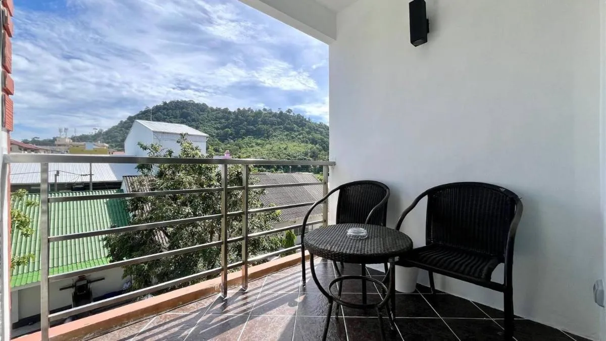 Image 2 of 6-17 2bedrooms 2baths 1 Km Walking To Patong Beach