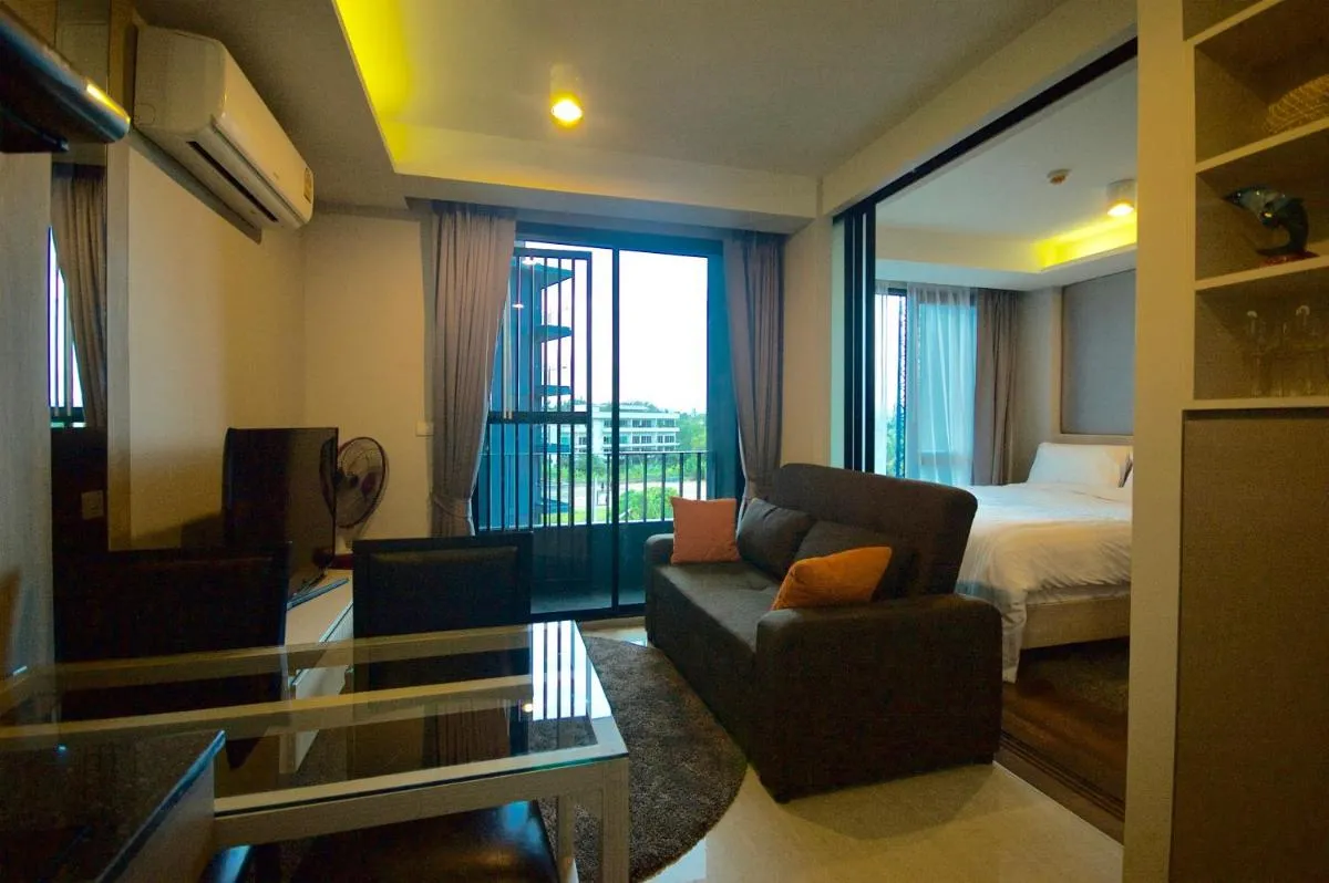 Image 3 of 6th Avenue Surin by Risa