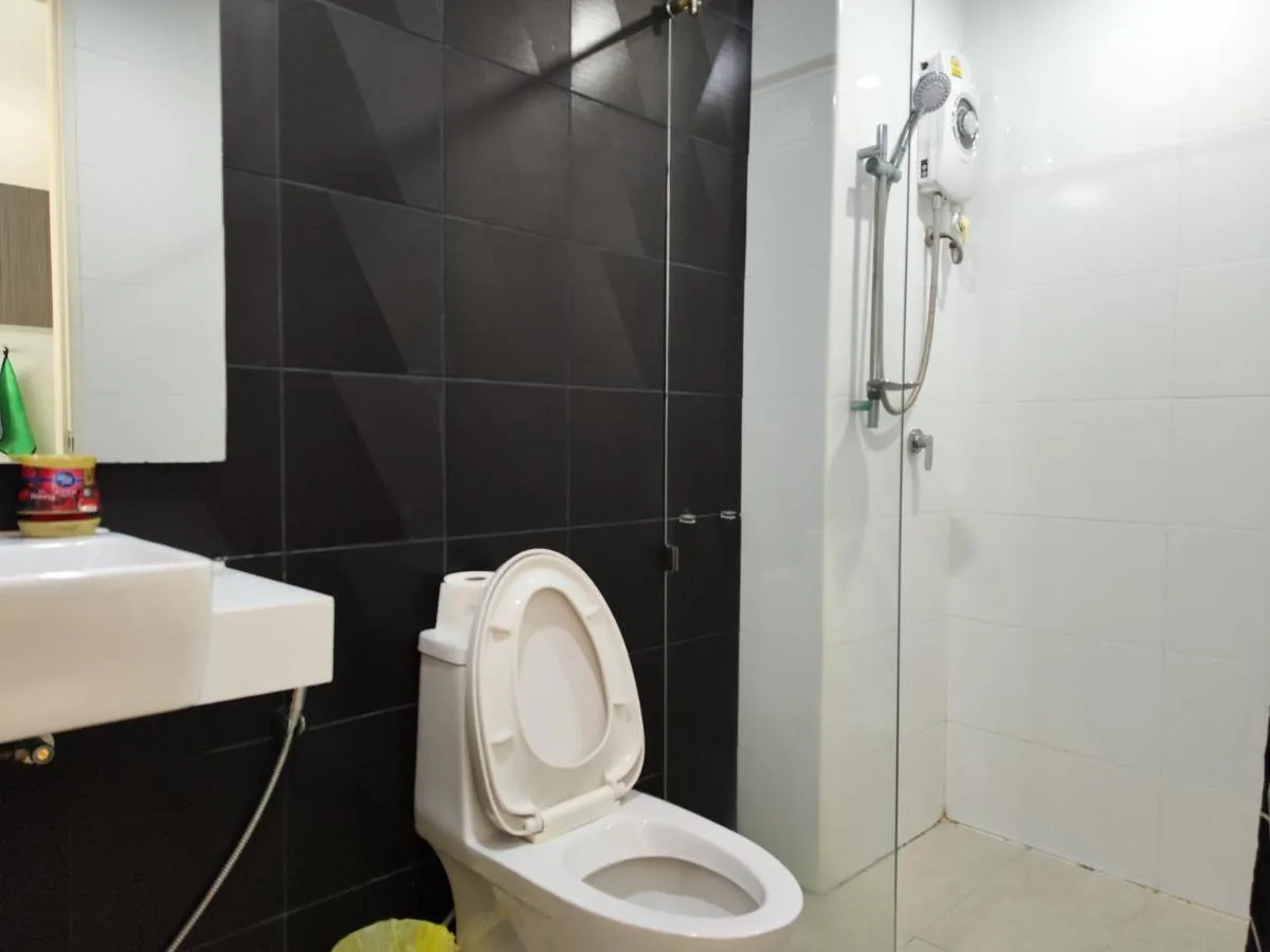 Image 6 of 7 Floor – Mountain view Studio room at OZC near Kata beach