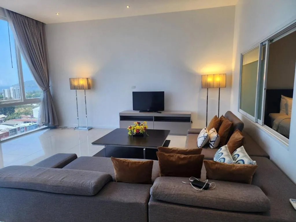 Image of A2-stunning Seaview 4brs3baths Duplex karon City