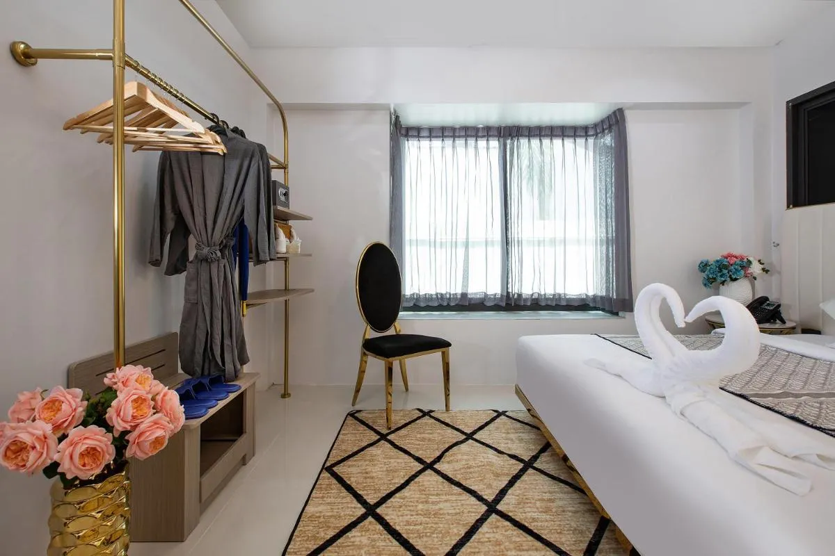 Image 4 of Andaman Seafront Villa Phuket