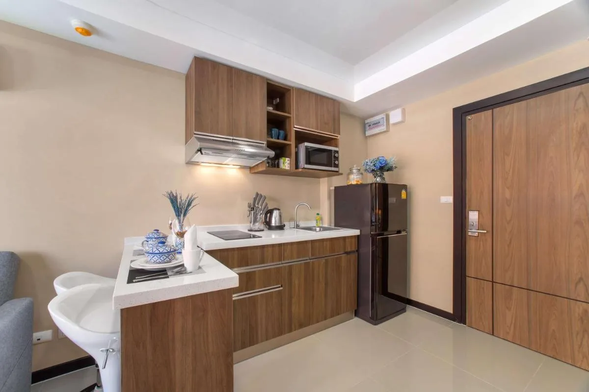 Image 1 of Апартаменты 1BR NaiHarn Beach S311 by IBG Property