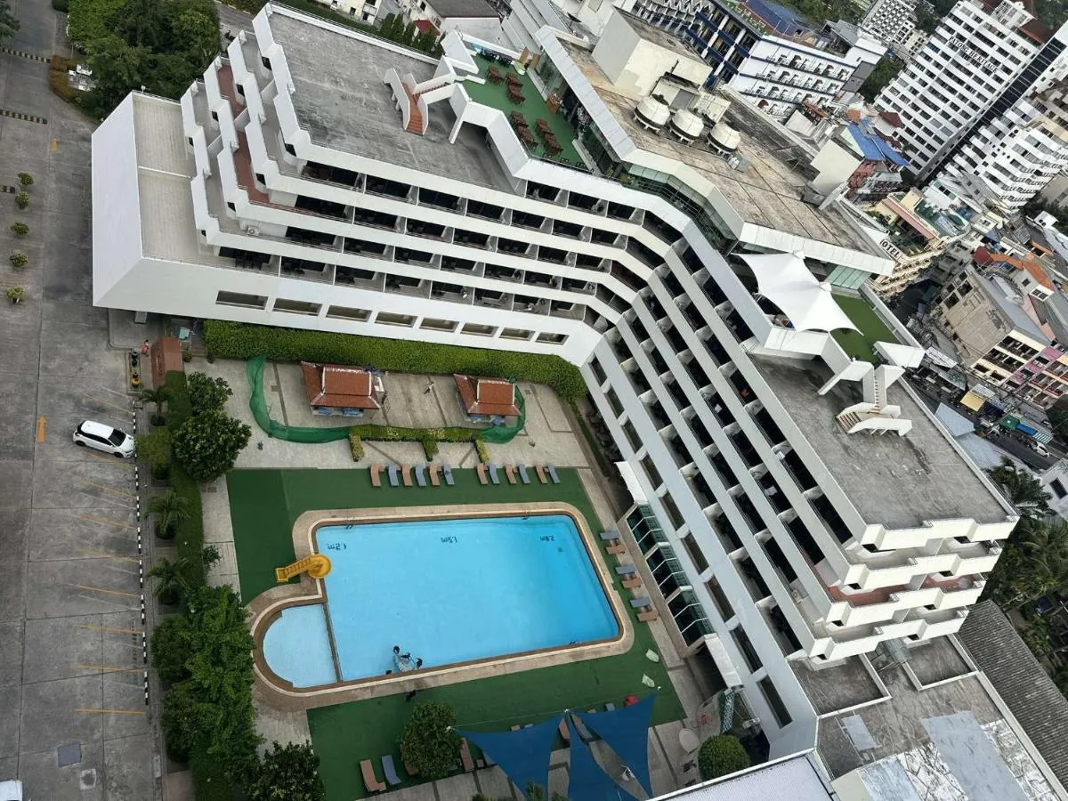 Image 1 of Apartment in Patong Tower