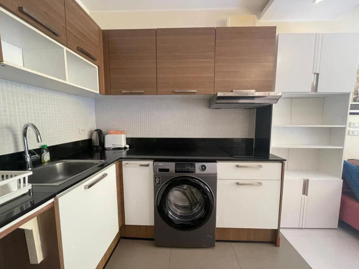 Image 1 of Appartement de 2 chambres à Naiharn Beach