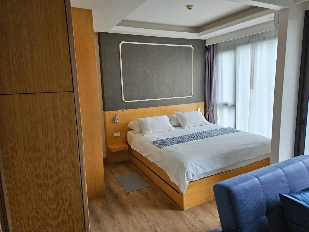 Image of Aristo 2 by Laurent