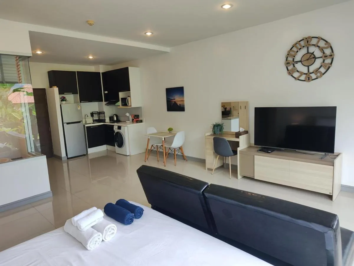 Image 1 of AtKaronWithChadaB210