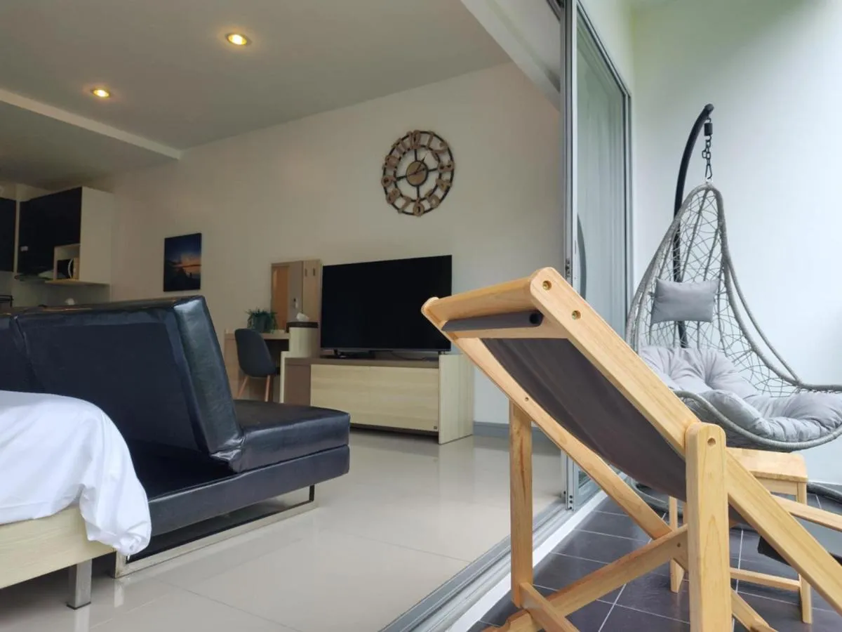 Image 5 of AtKaronWithChadaB210