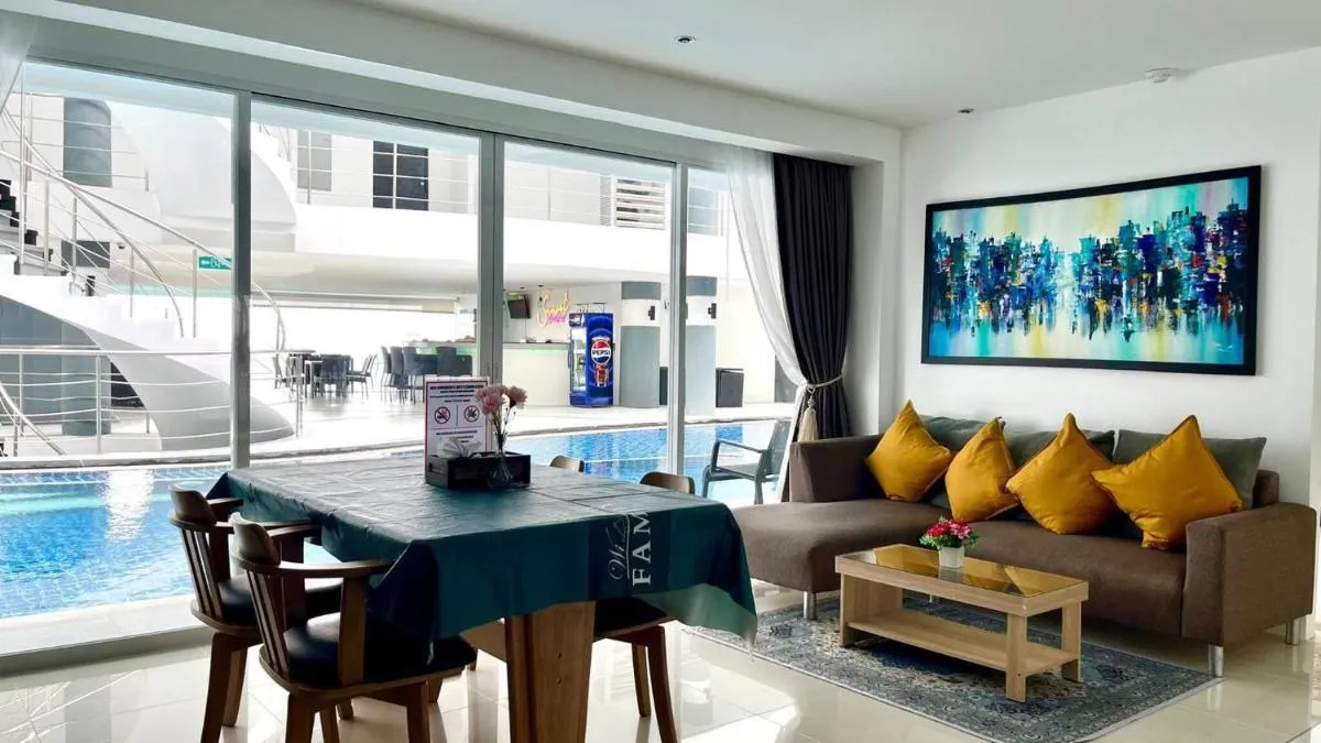 Image 6 of B12a Pool Access partial Seaview 2brs 1bath Karon