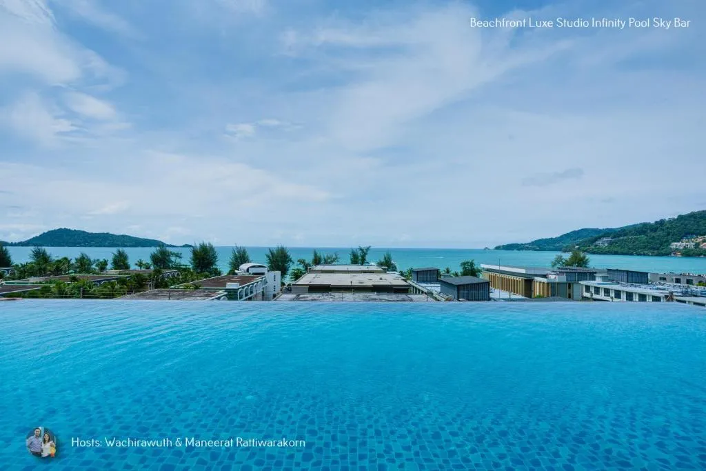 Image of Beachfront Deluxe Infinity Pool