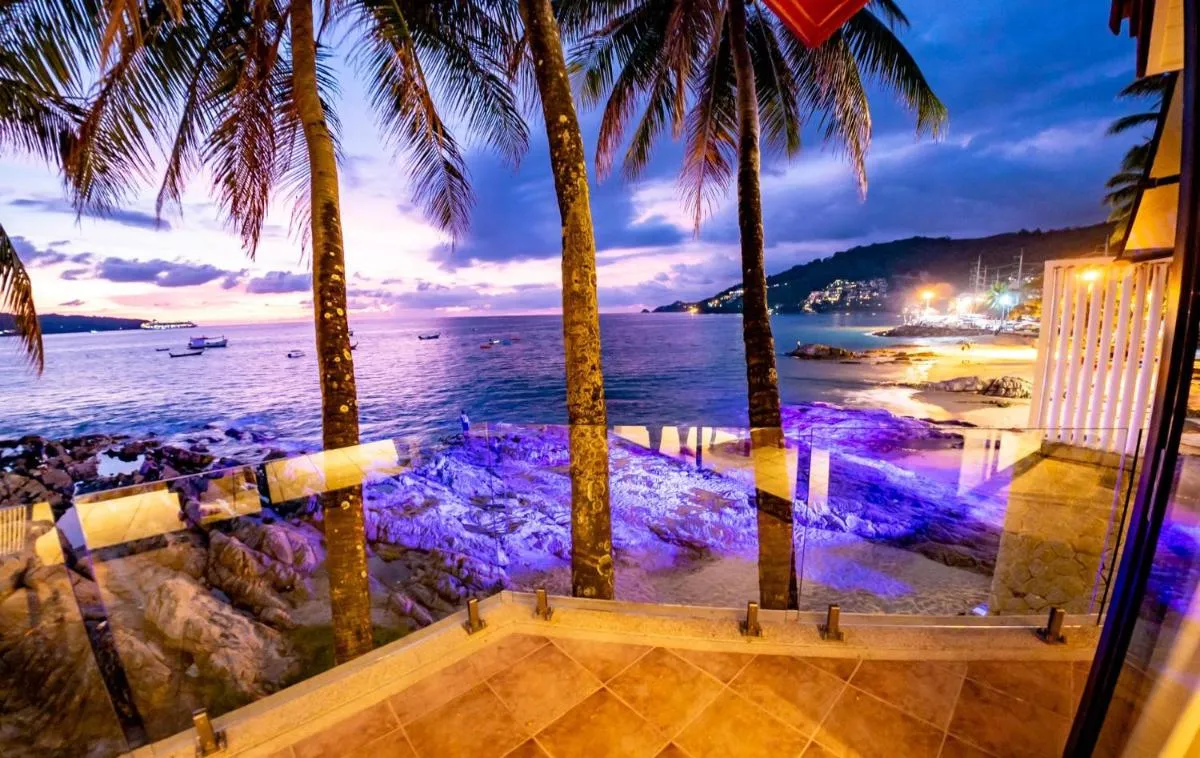 Image 4 of Beachfront Kalim Beach Villa