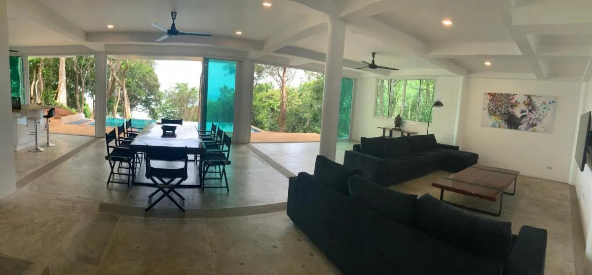 Image 2 of Beachfront villa in Rawai